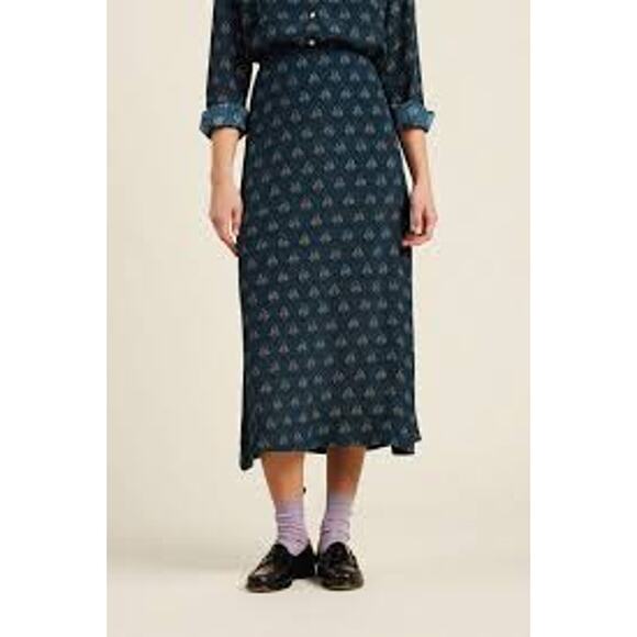 Trovata Birds of Paradis Demi Skirt Coastal Mosaic Green Midi Slip 4 - Picture 1 of 10